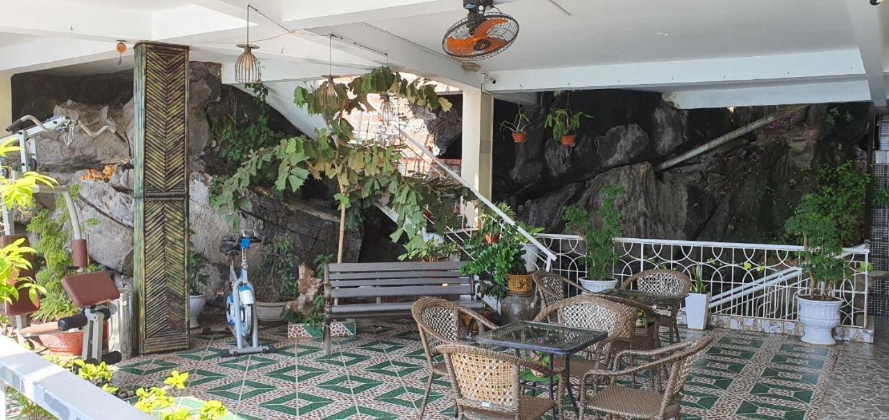 Cat Ba-thao Minh New Star Hotel