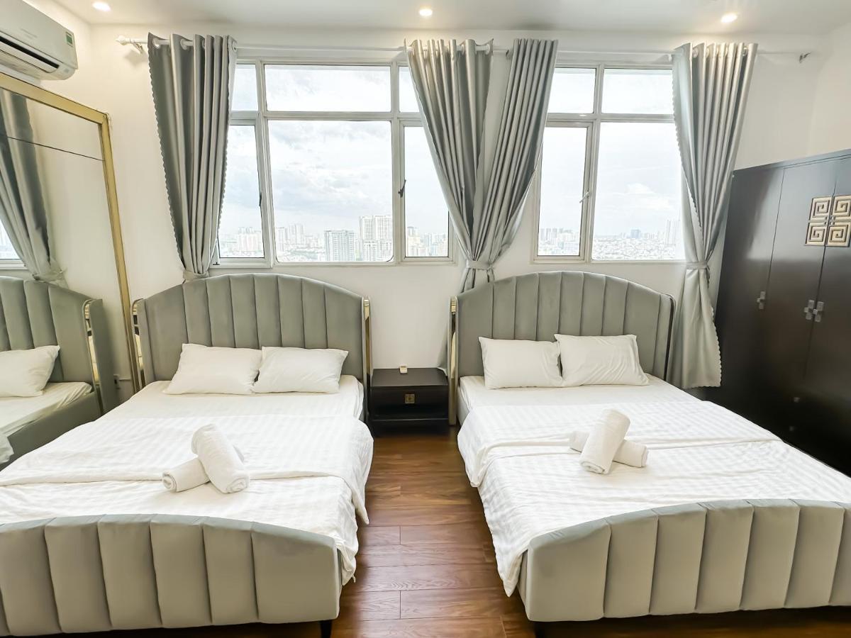 Apartment White Penthouse-rooftop Pool Private -central Ho Chi Minh City