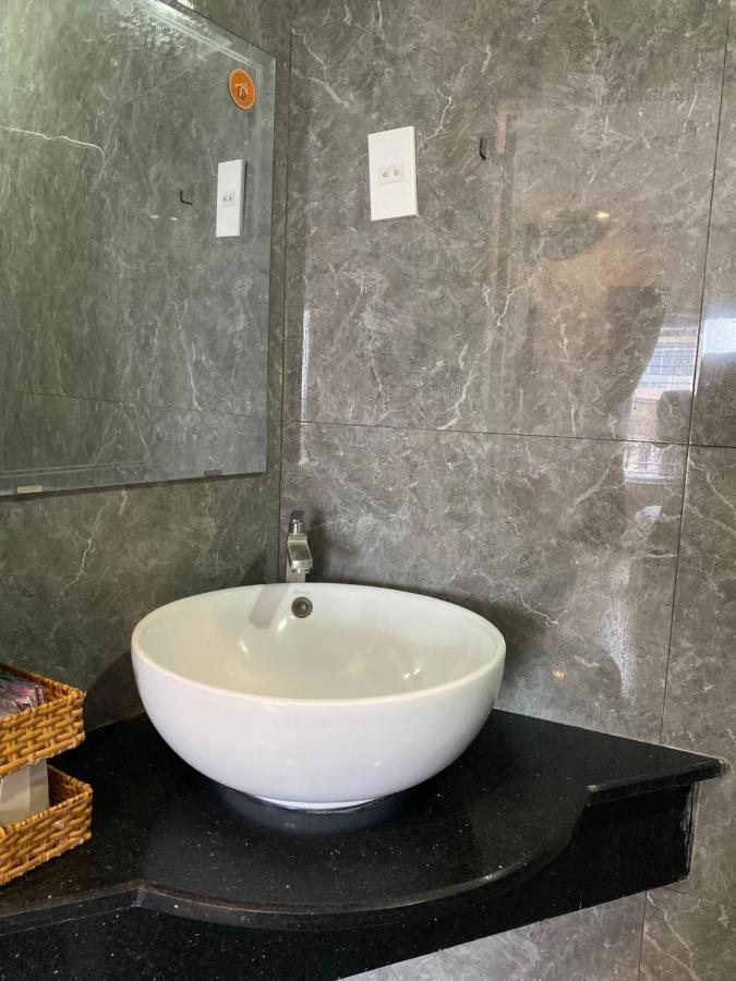 Khách sạn Hoàng Hưng Quy Nhơn