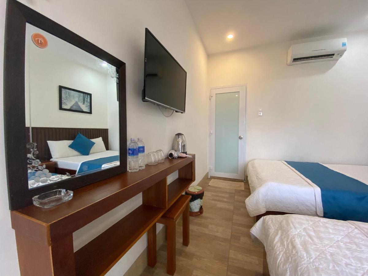 Hoang Hung Hotel