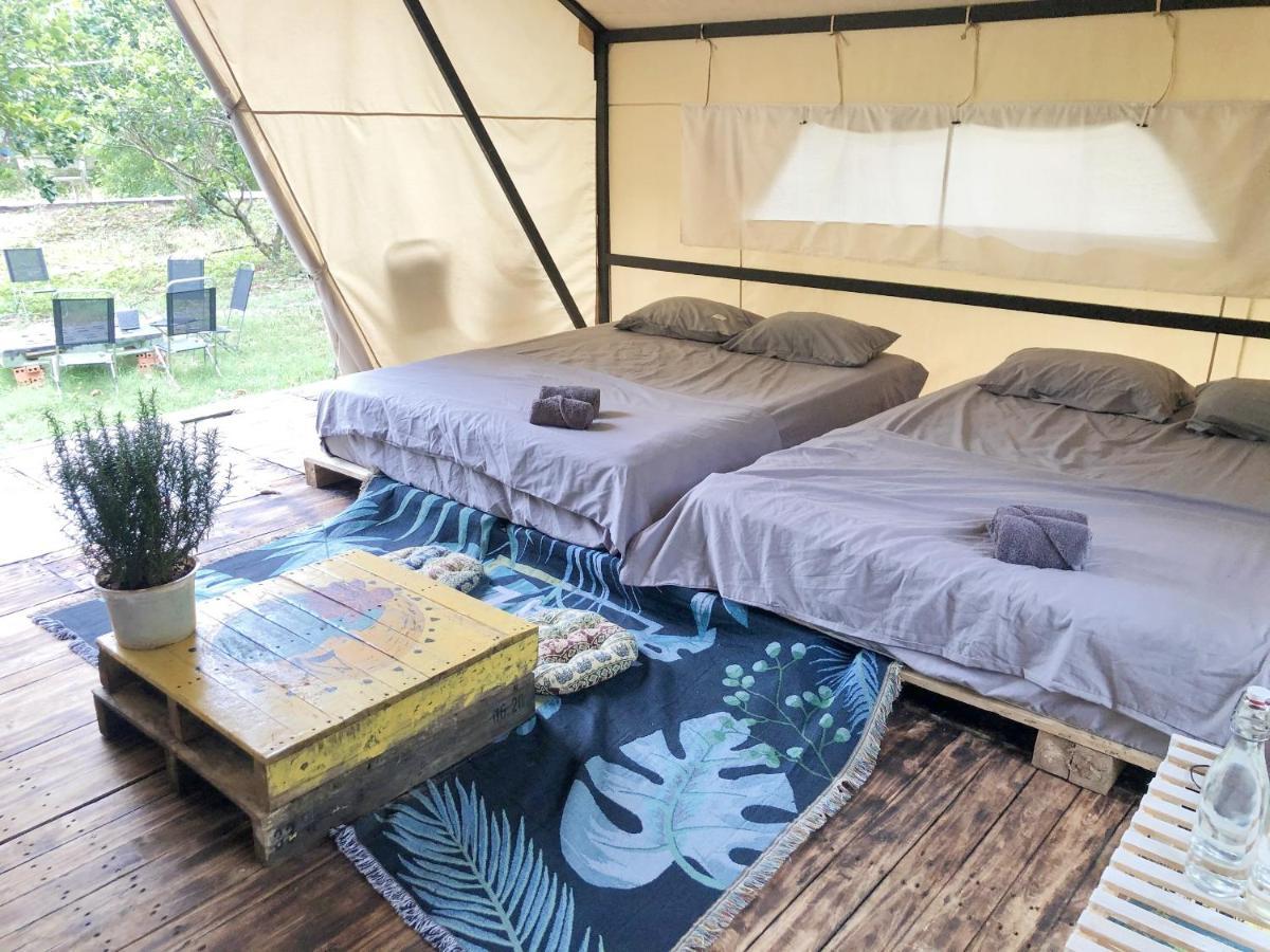 Condao Backpacker - Loco Camping * Chi Khu Co Ong