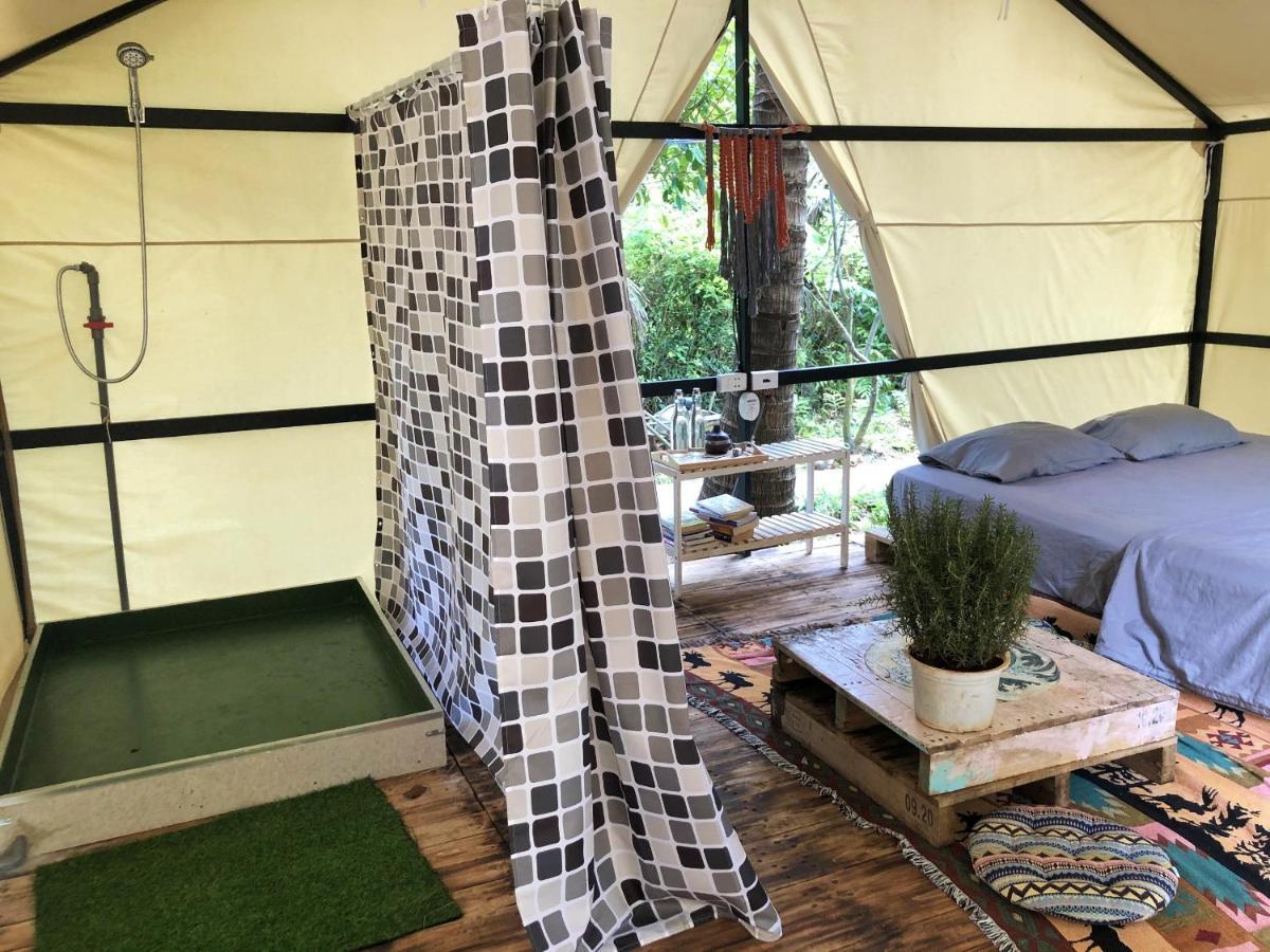 Condao Backpacker - Loco Camping * Chi Khu Co Ong