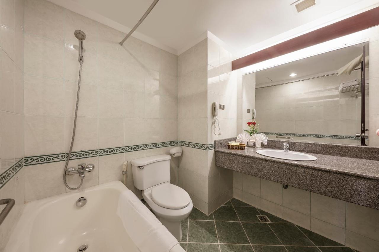 Mithrin Halong Hotel 4*