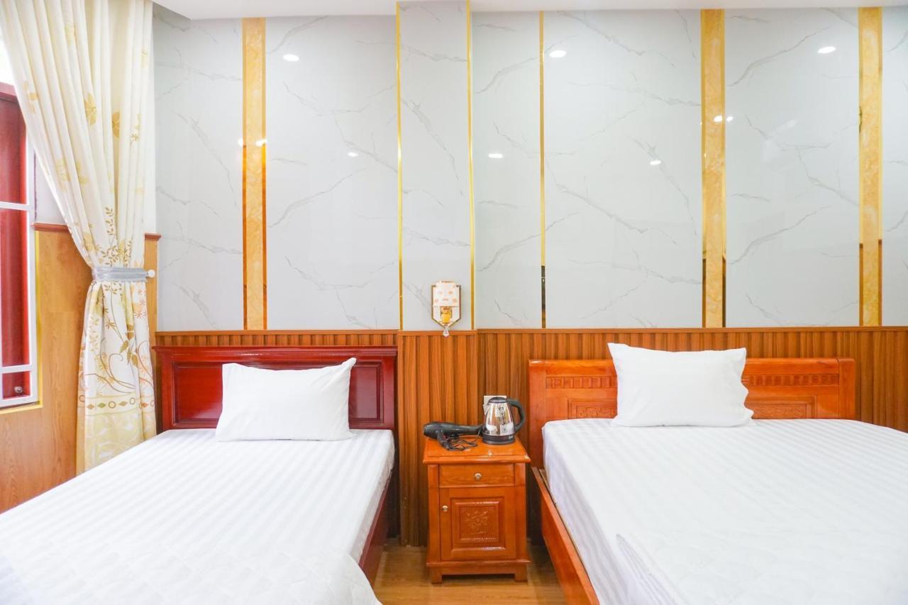 Nhu Y Khách sạn *