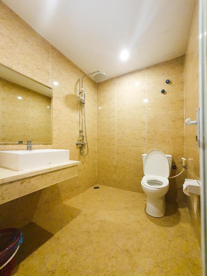 Hoang Ha Hotel *
