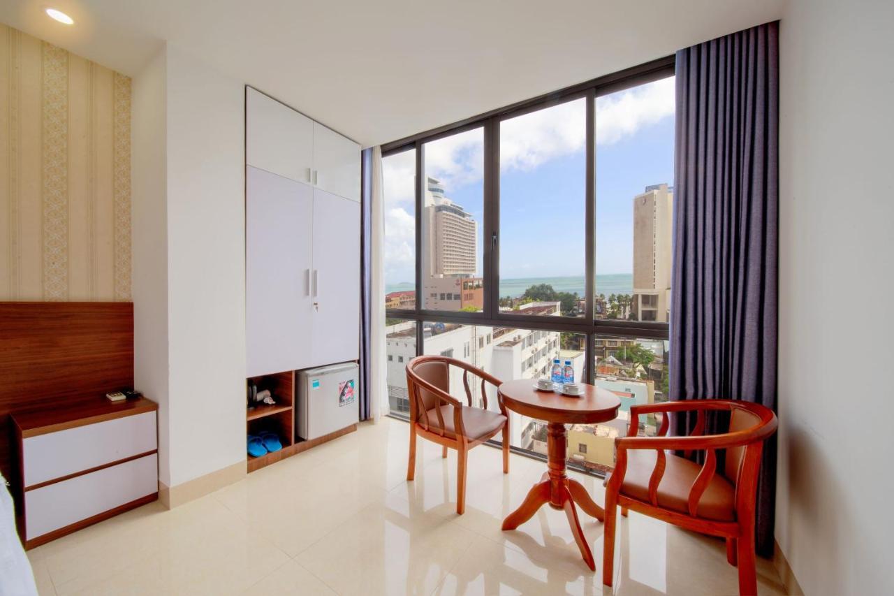 Ha Nhung Hotel 3*