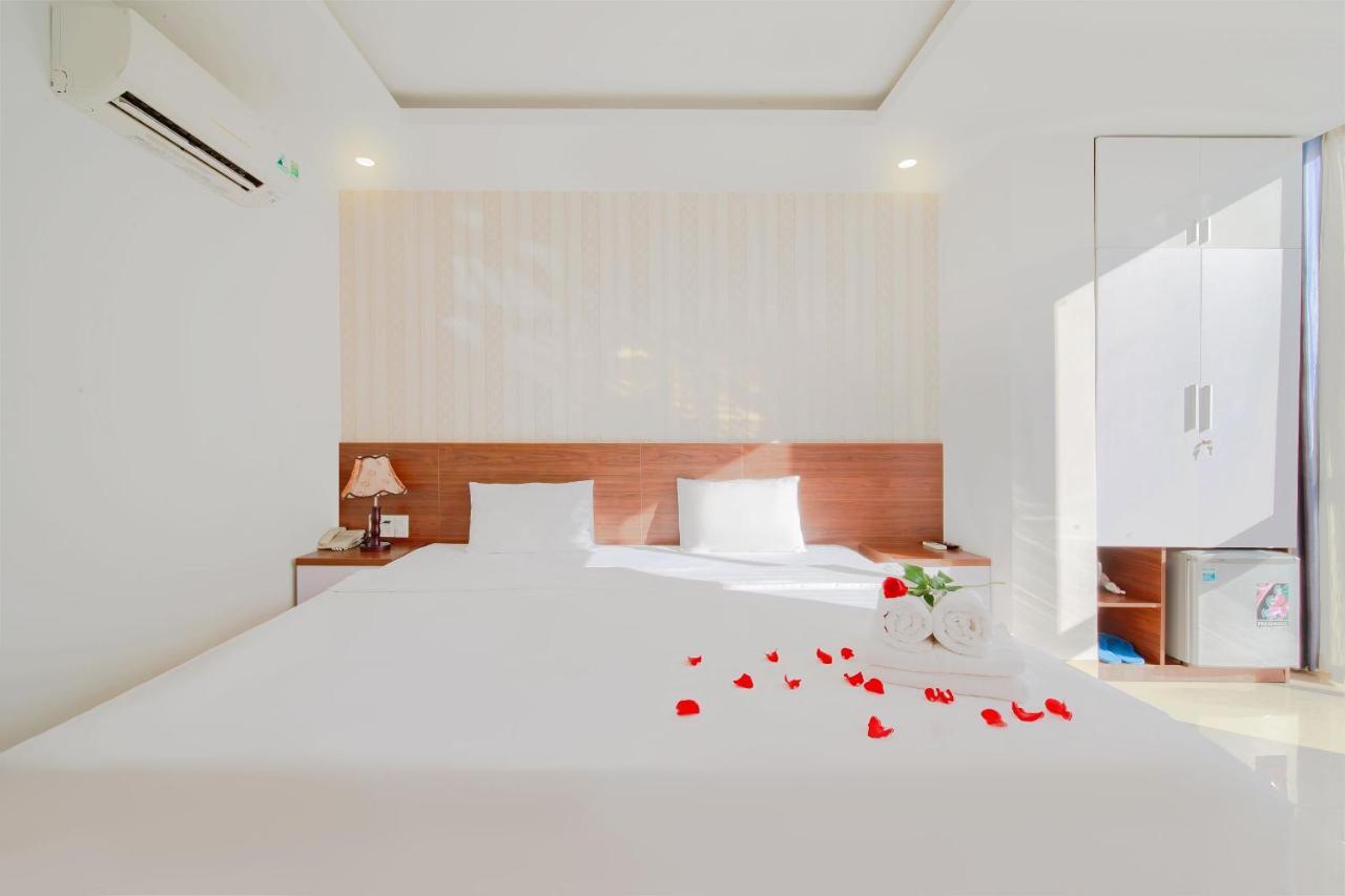 Ha Nhung Hotel