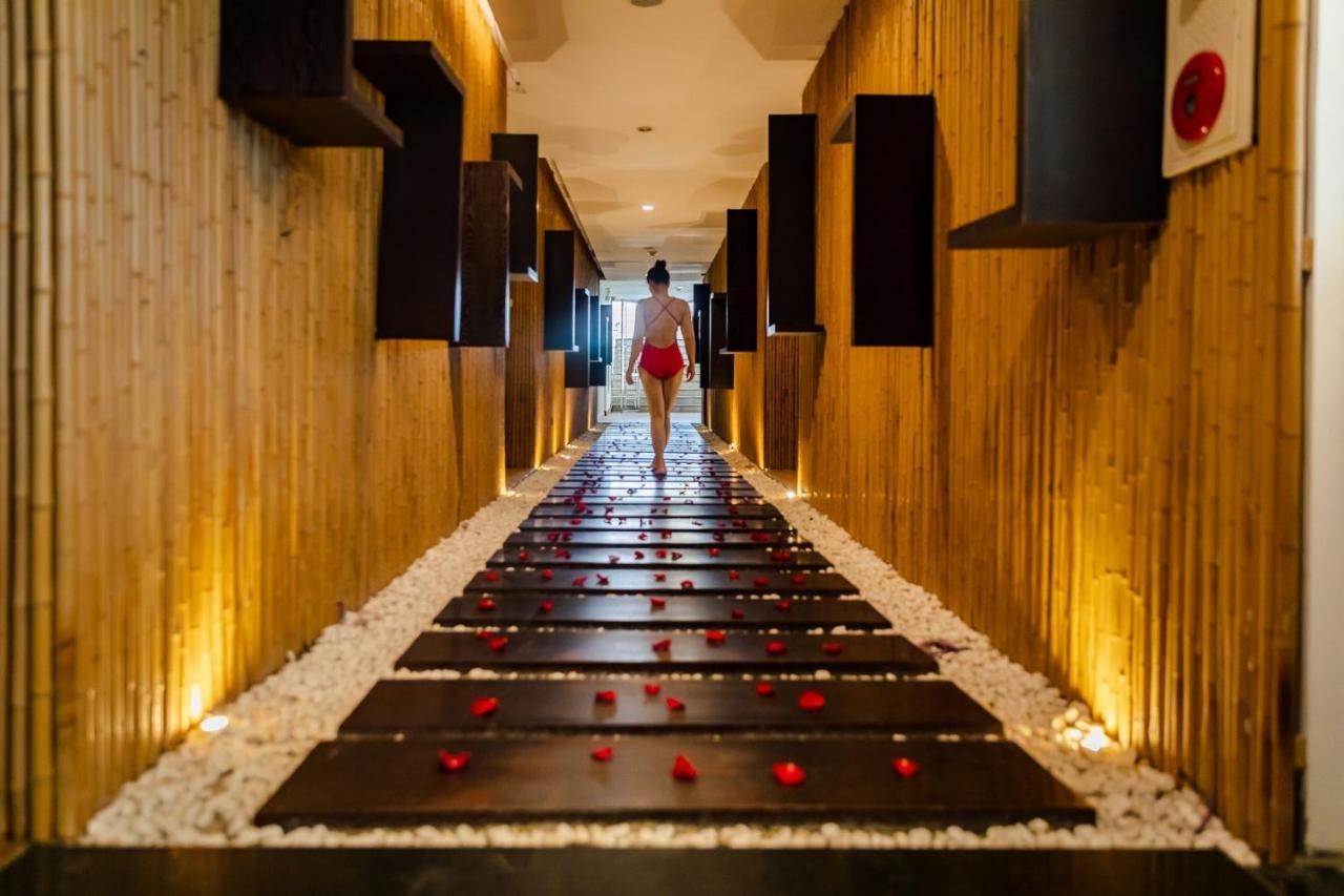 Muong Thanh Grand Khách sạn 4*