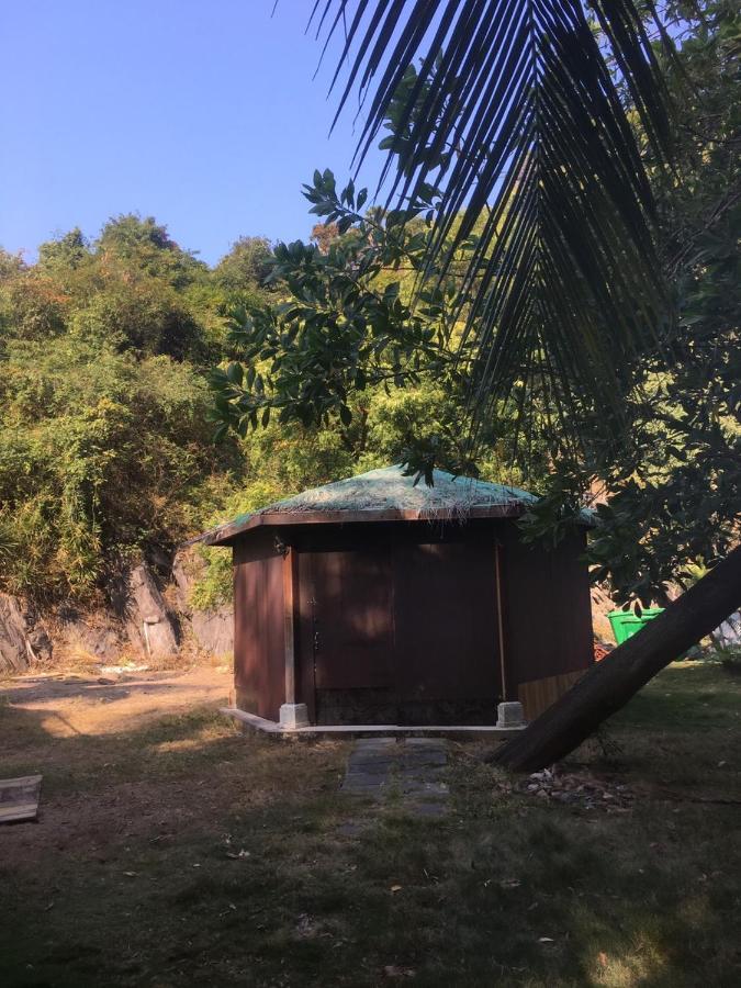 Hostel Catba House
