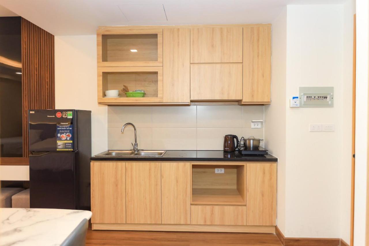 Ho Flc Sea Tower Alvar Tran Apartment
