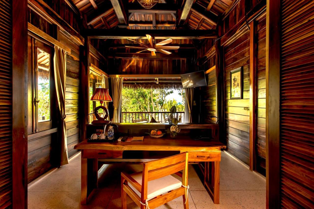 Resort Ocean Bay &