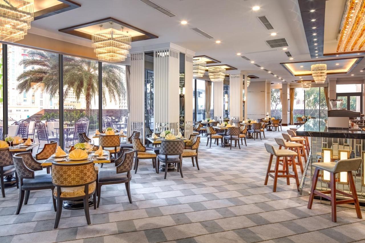 Hotel Melia Vinpearl Empire Nha Trang