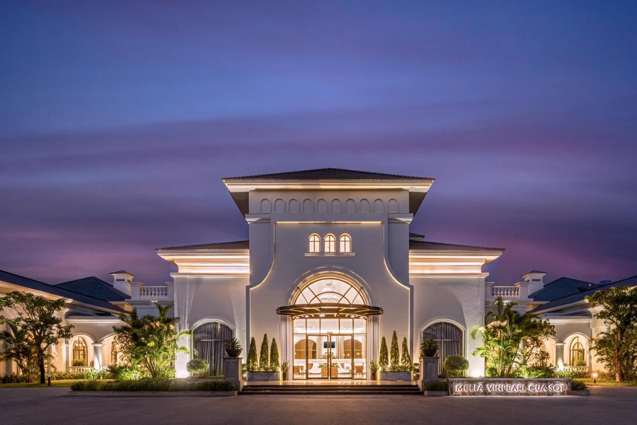 Dưỡng Bãi Biển Melia Vinpearl Cửa Sót