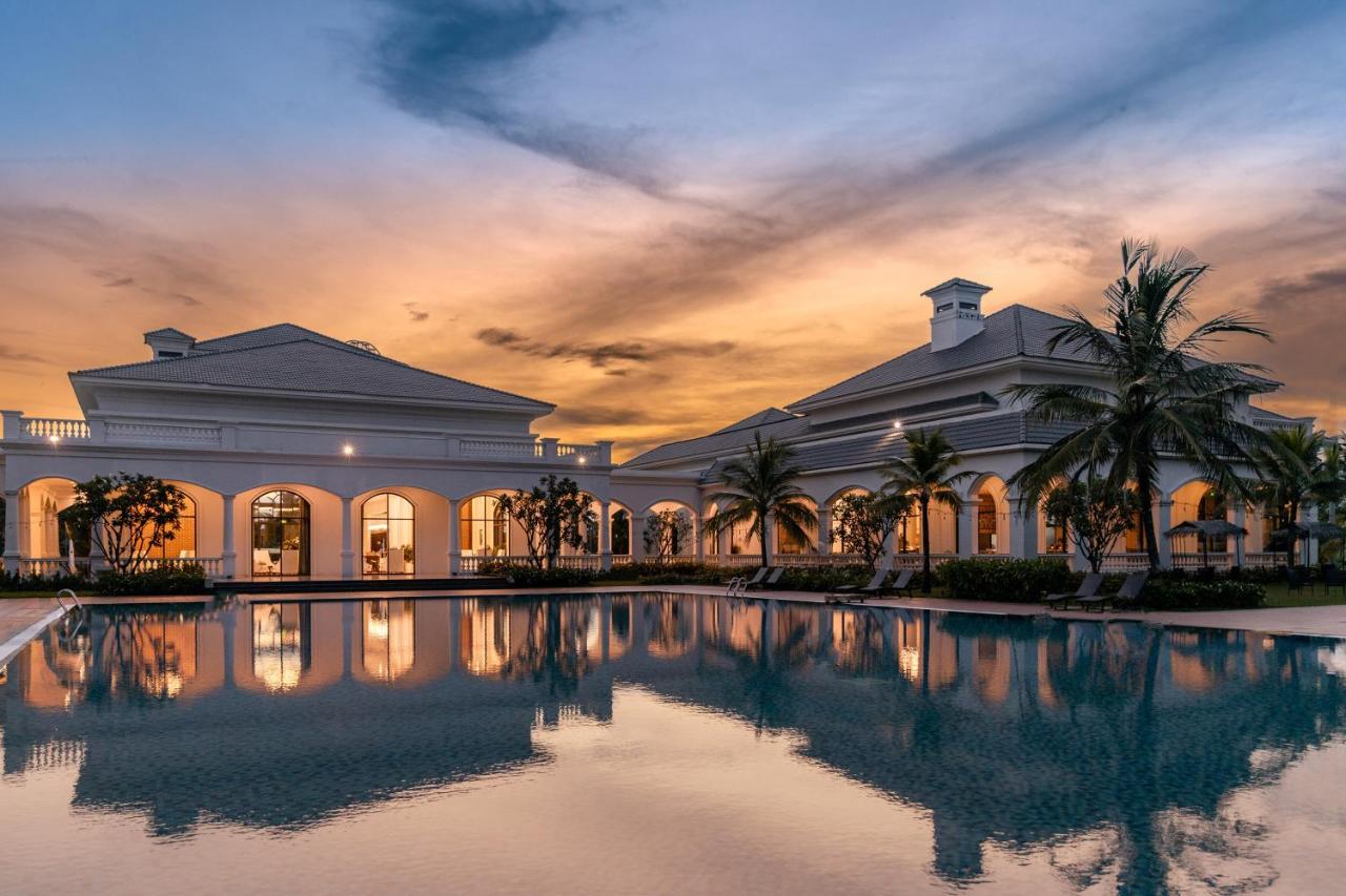 Dưỡng Bãi Biển Melia Vinpearl Cửa Sót Biệt thự *