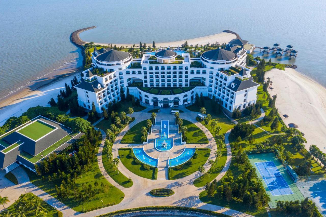 Resort Vinpearl &