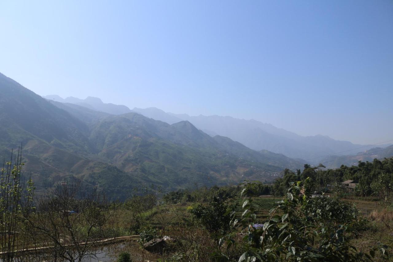 Muong Hoa Hmong *