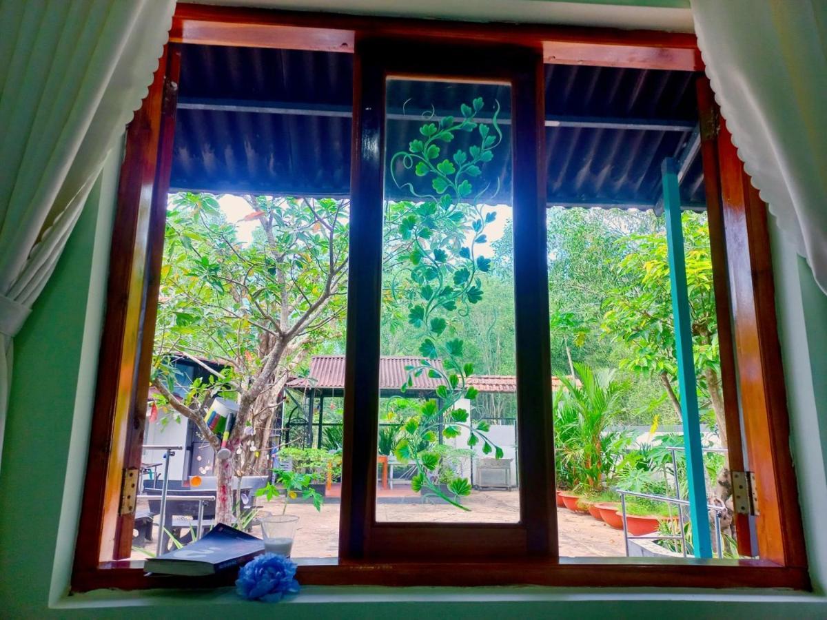 Ben Hostel *
