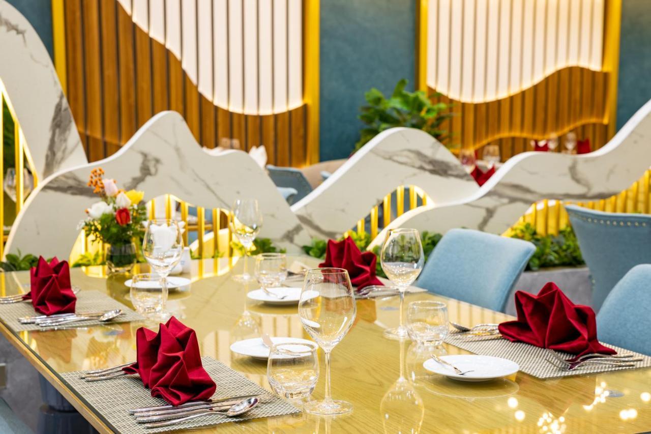 Khách sạn Glenda Tower 4*