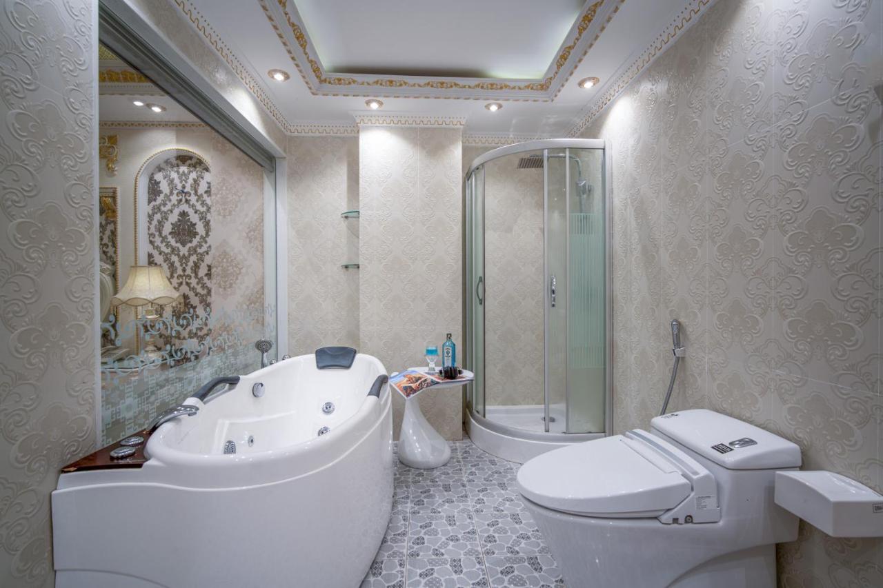 Royal By Thg Hotel