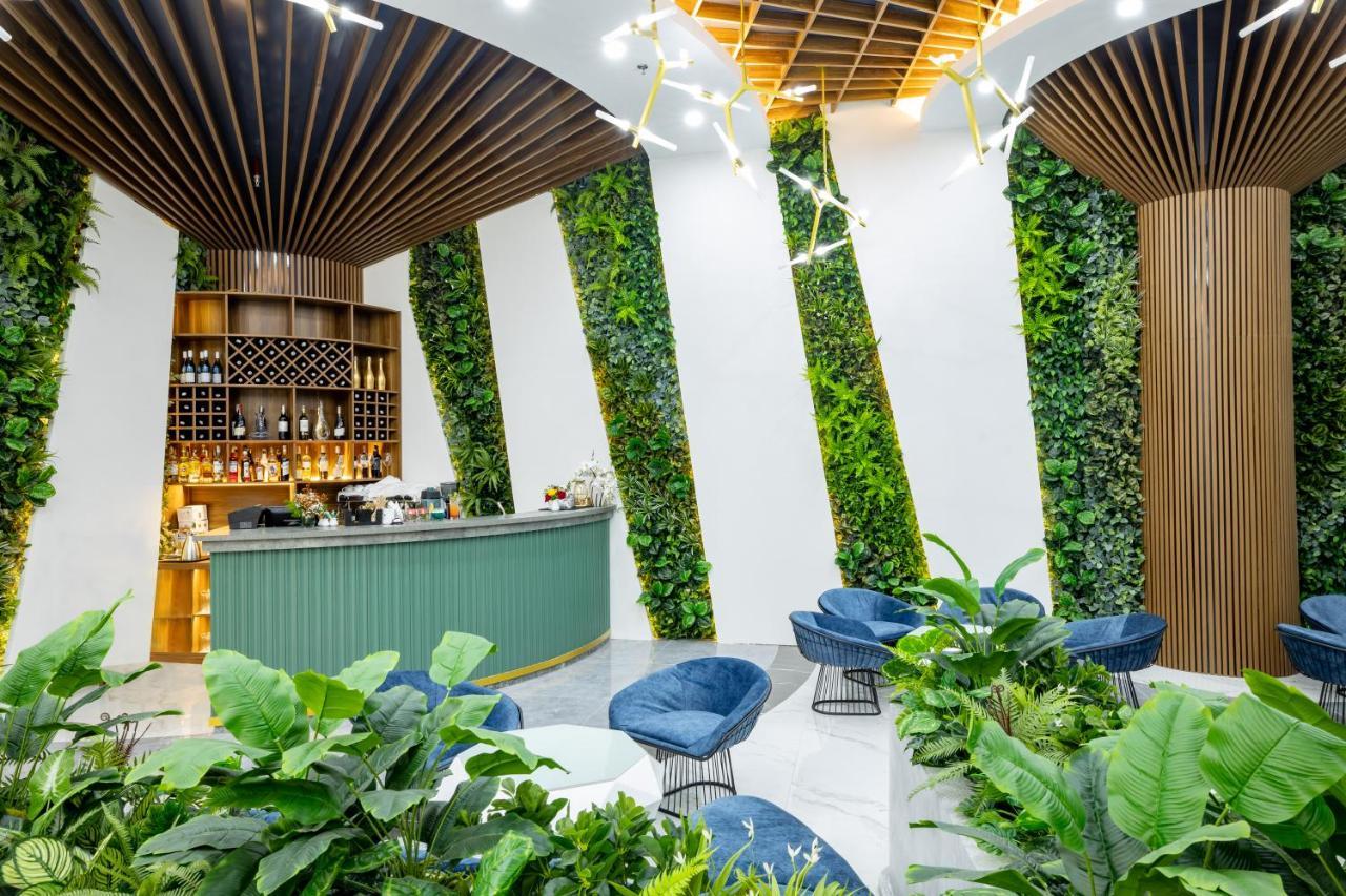 Khách sạn Glenda Tower 4*
