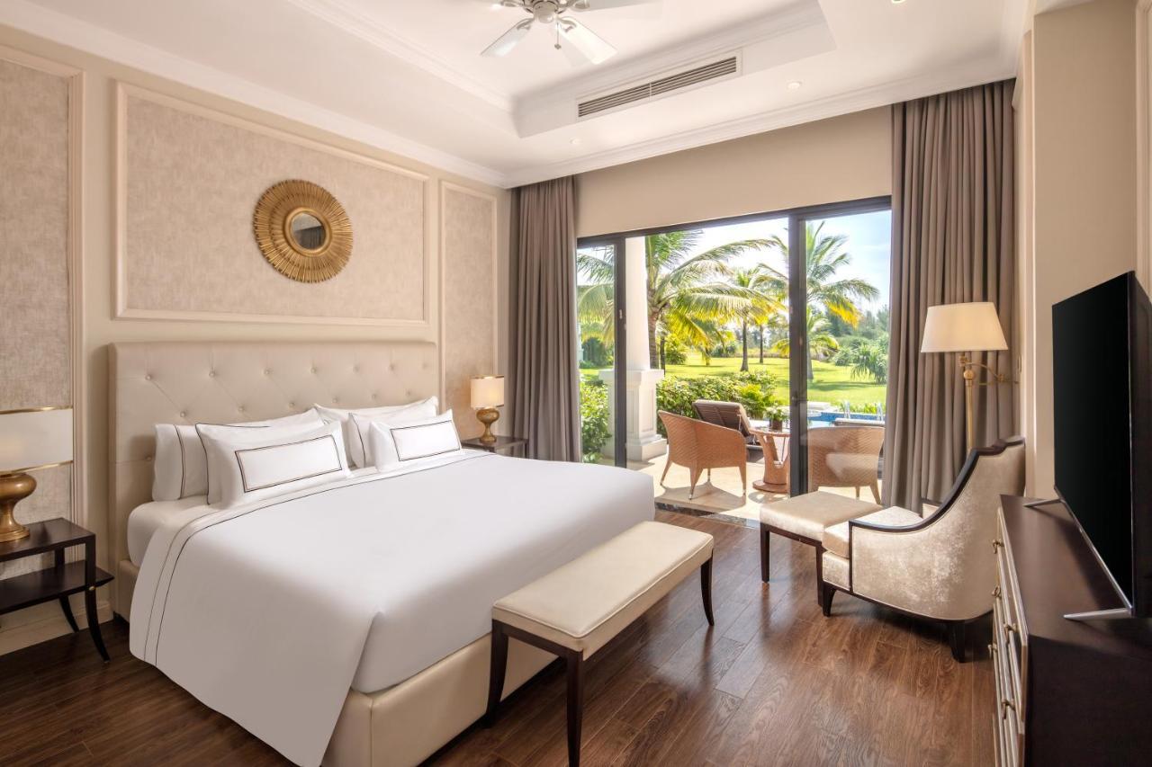 Dưỡng Bãi Biển Melia Vinpearl Cửa Sót *