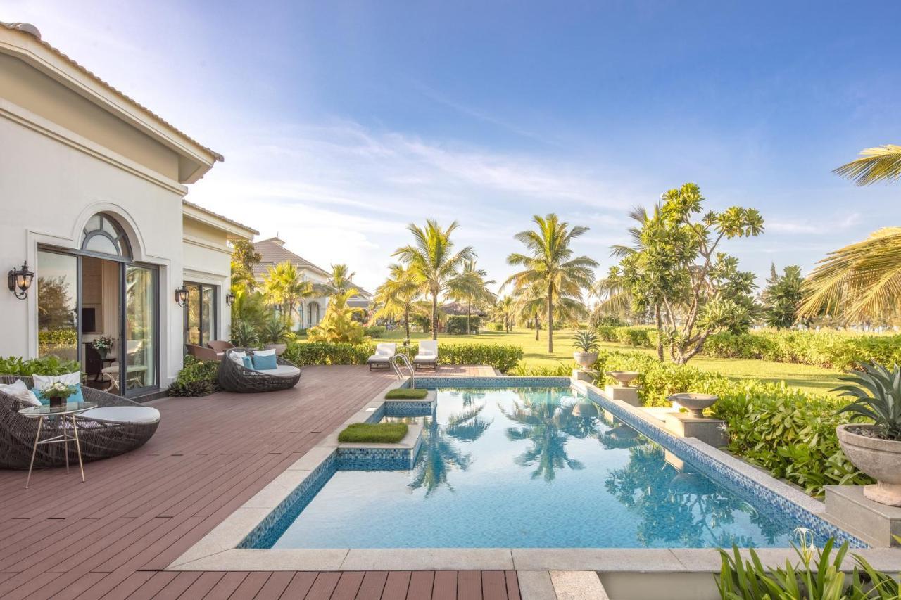Dưỡng Bãi Biển Melia Vinpearl Cửa Sót Biệt thự *
