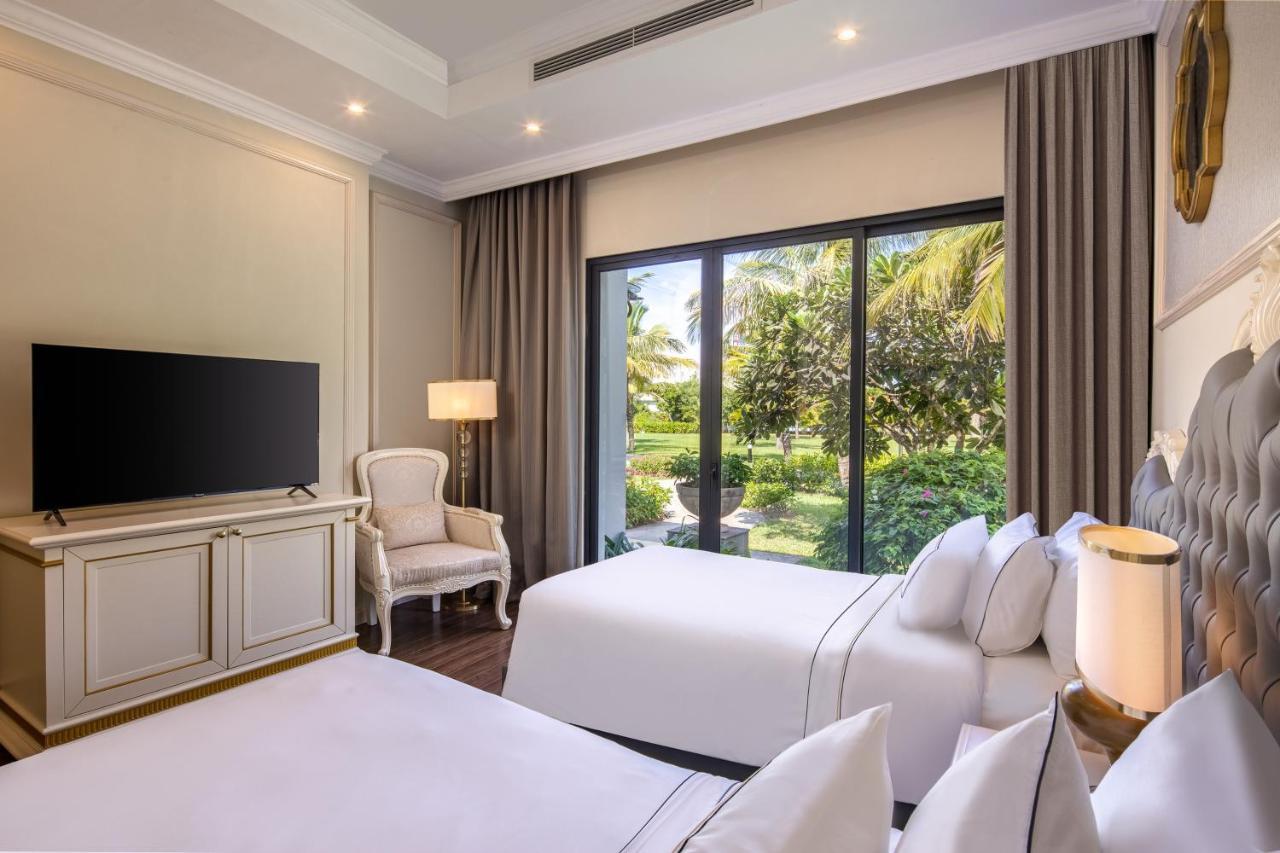 Dưỡng Bãi Biển Melia Vinpearl Cửa Sót