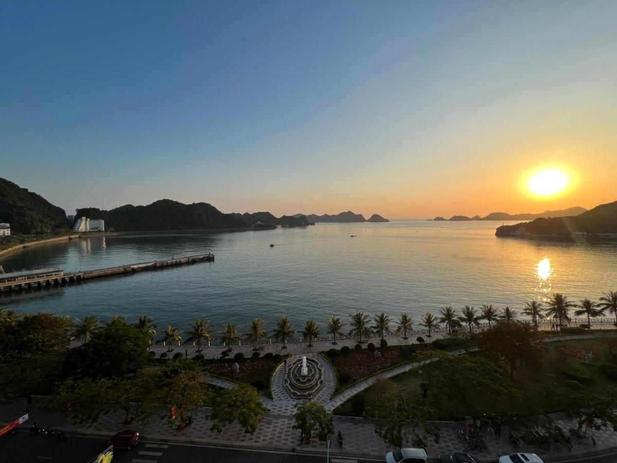 Hotel Huong Cang Sea View *