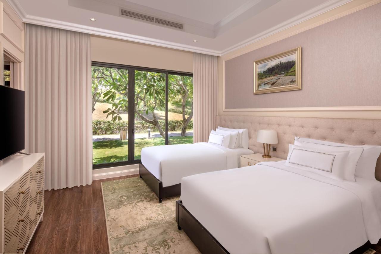Vinpearl & Long Nha Trang Resort Cam Ranh