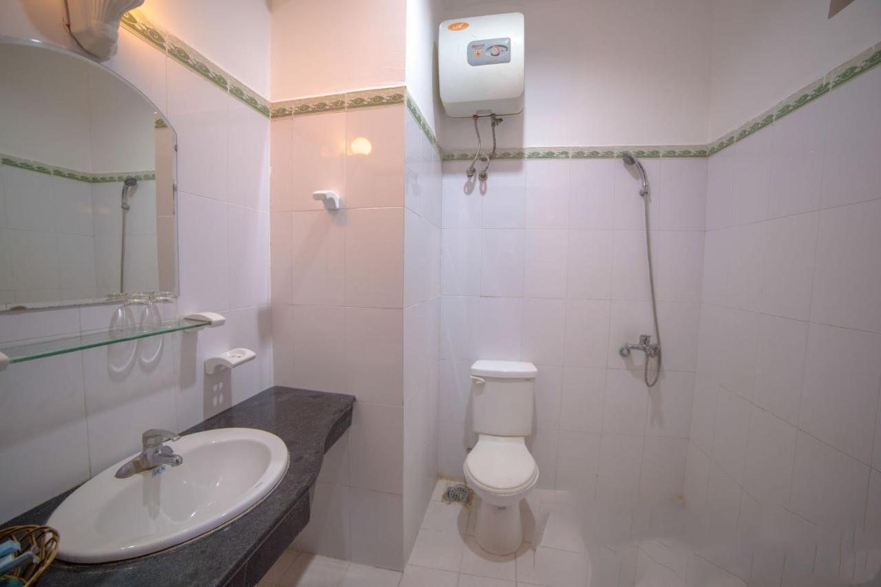 Hotel My Khe 2 Seafront 3*