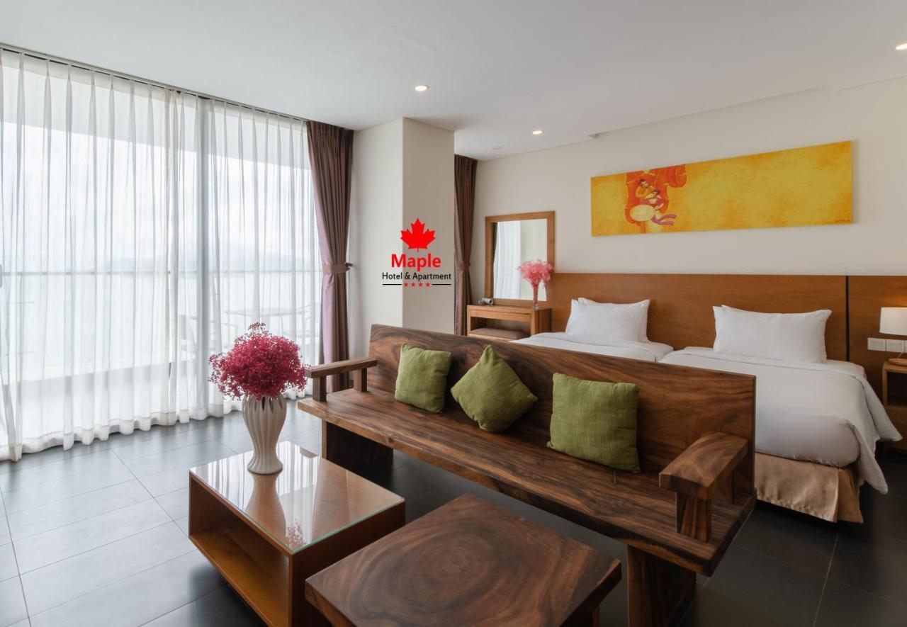Maple & Hotel