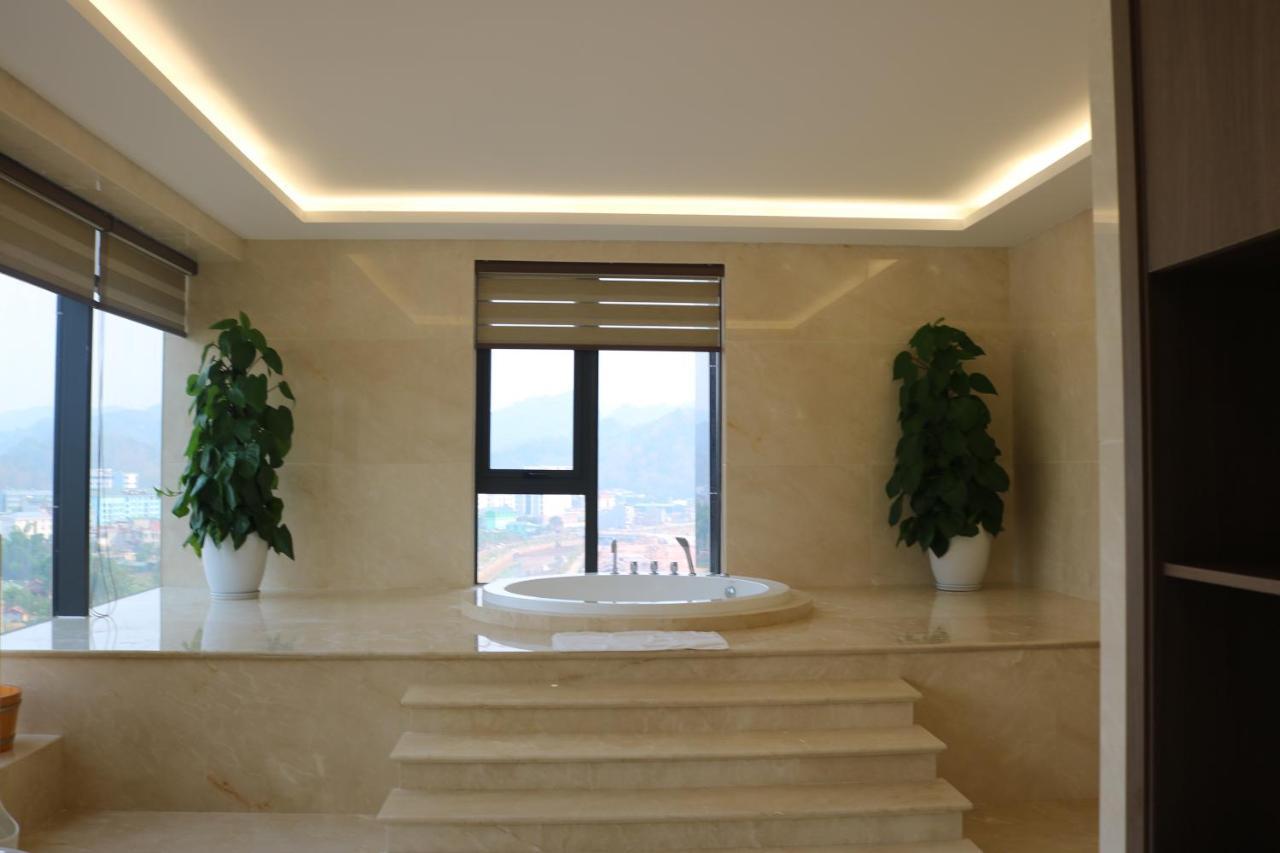 Muong Thanh Luxury