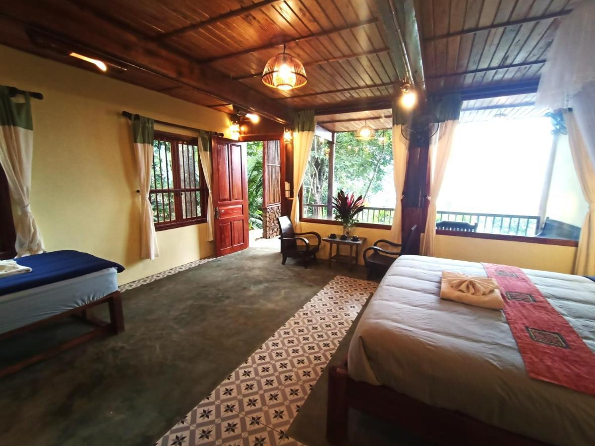 Puluong Lodge *