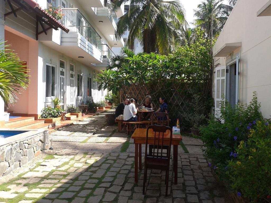 Hotel Sunrise Village