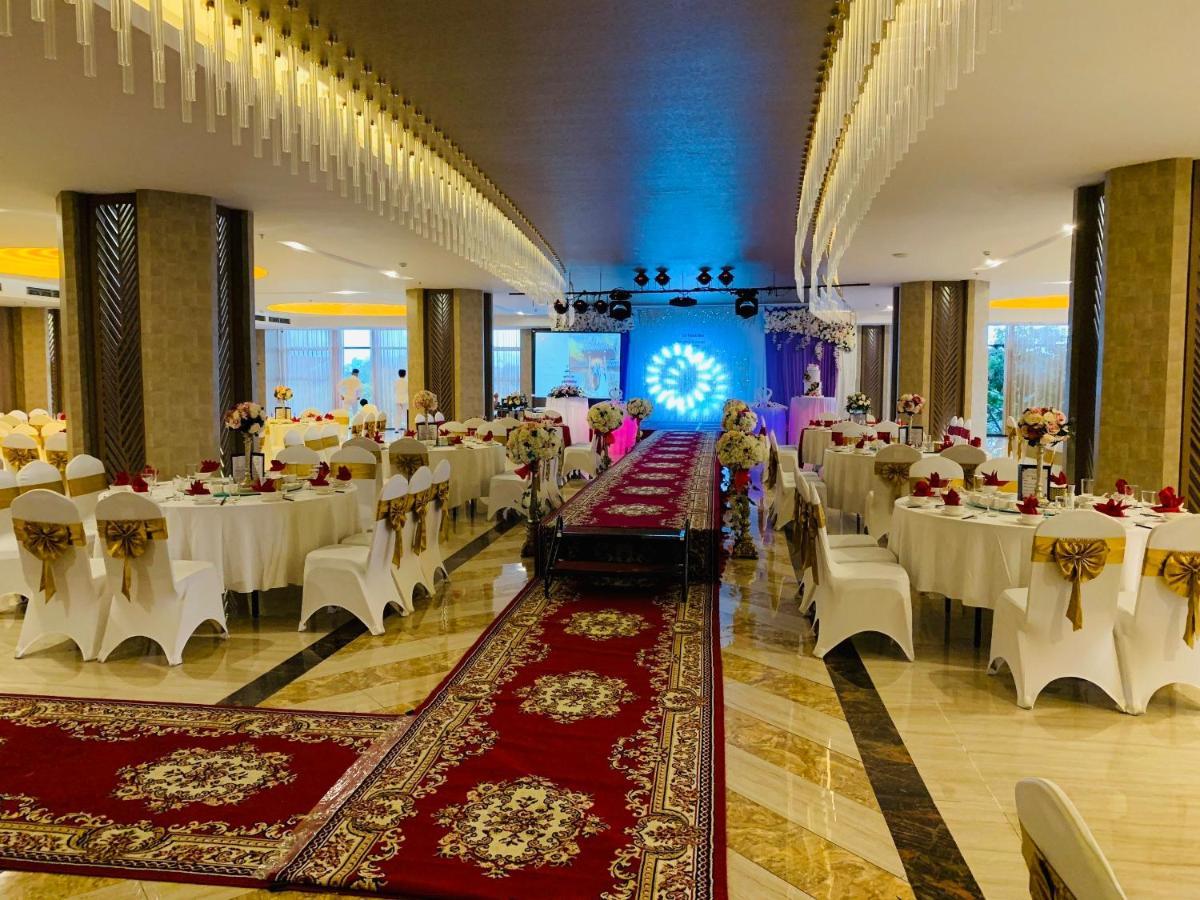 Khách sạn Muong Thanh Luxury 5*