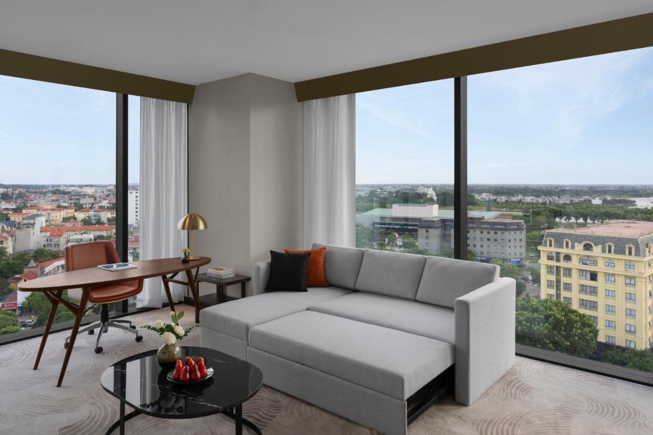 Hotel Crowne Plaza Centre By Ihg 5*