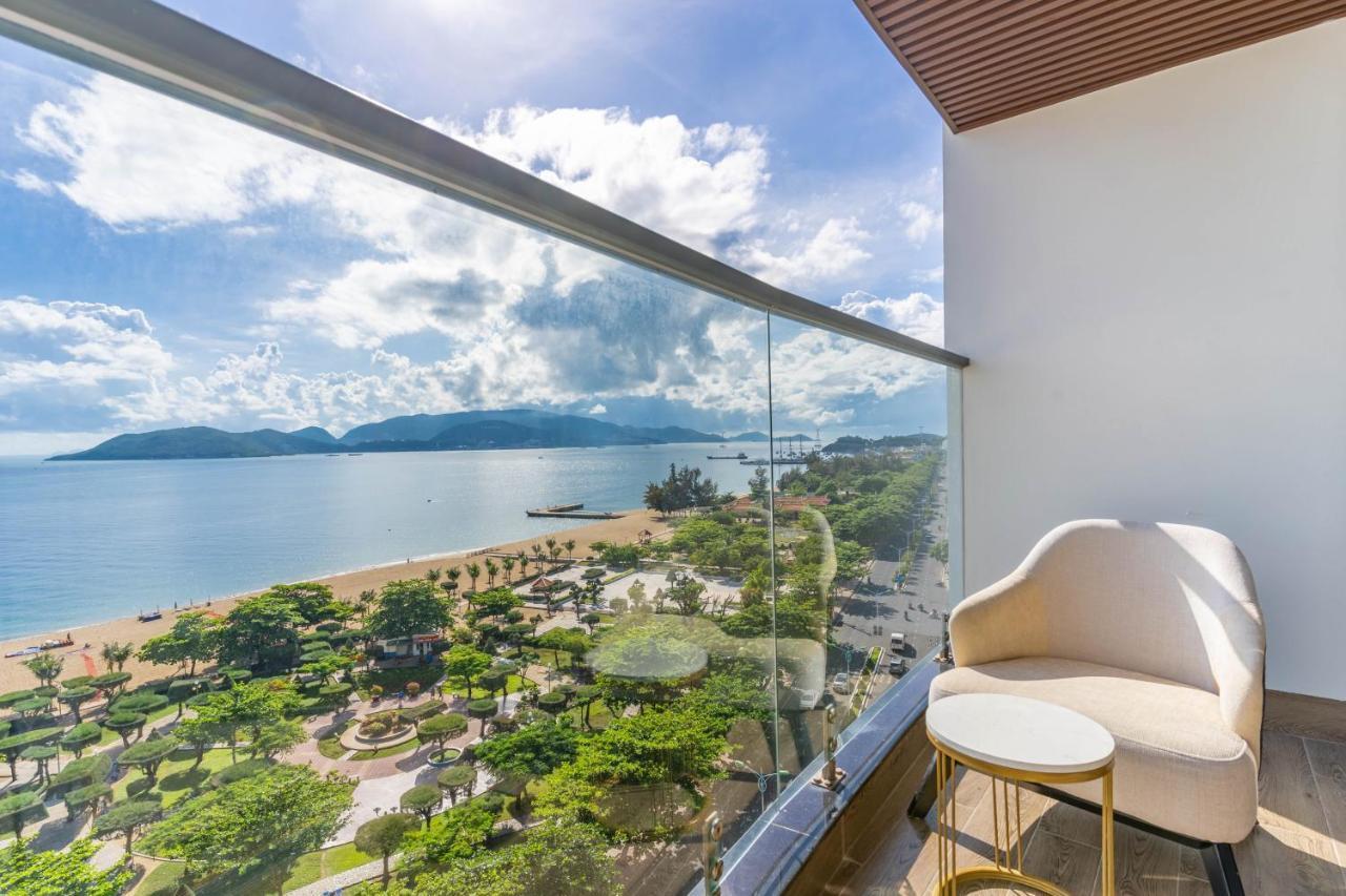 La Vague Hotel 4*