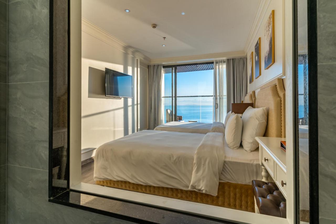 La Vague Hotel 4*