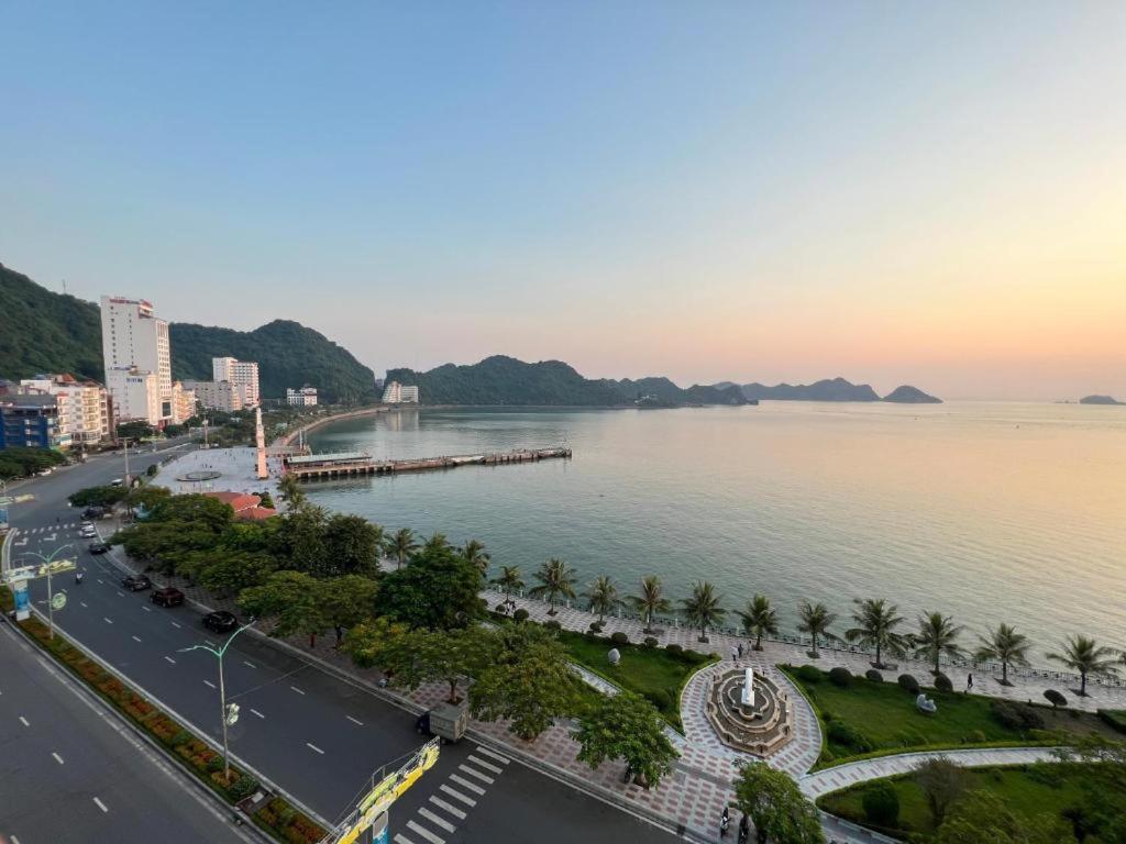 Thai Bao And Restaurant Hotel
