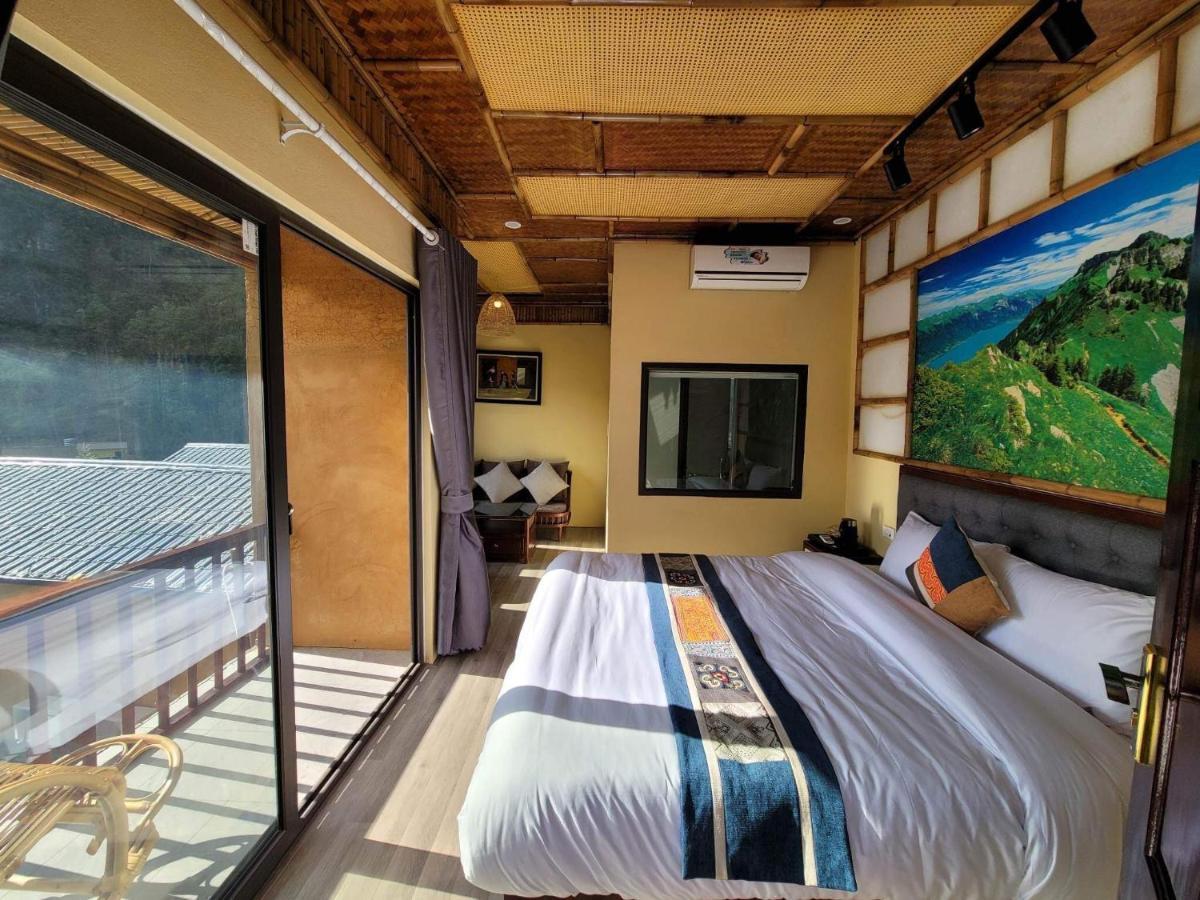 Dong Cliffside House