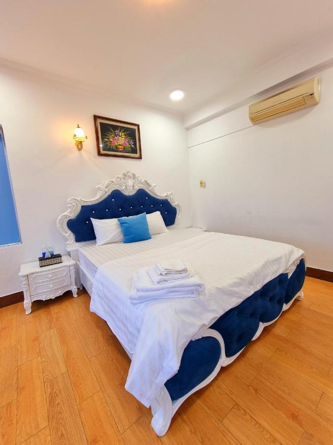 Lan Anh Villa: Oceanview Retreat With 7 Bedrooms *