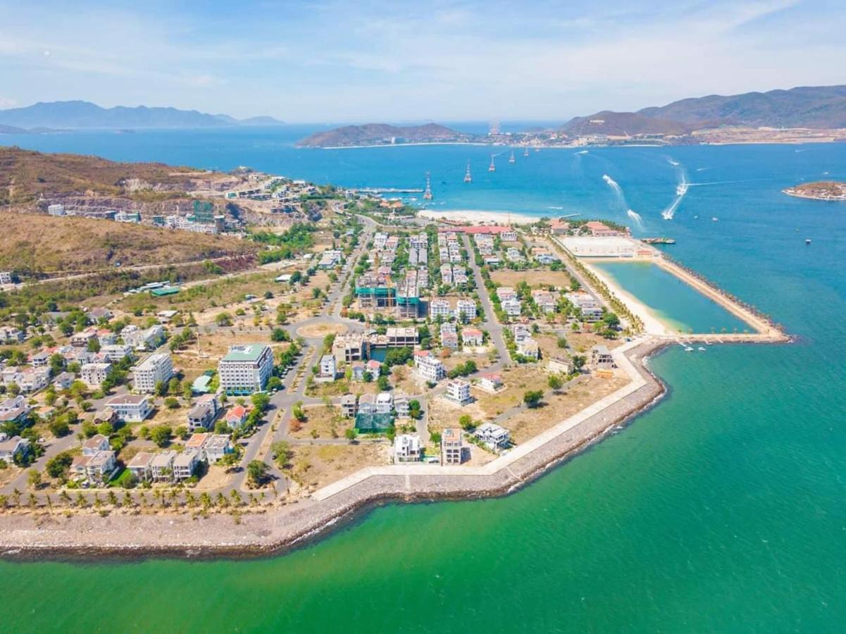 Villa Lan Anh Villa: Oceanview Retreat With 7 Bedrooms *