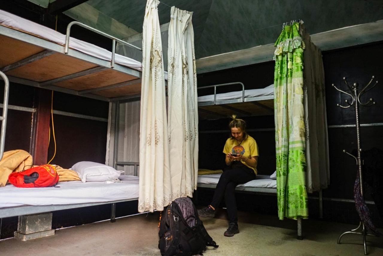 Hostel Catba House Chan Chau
