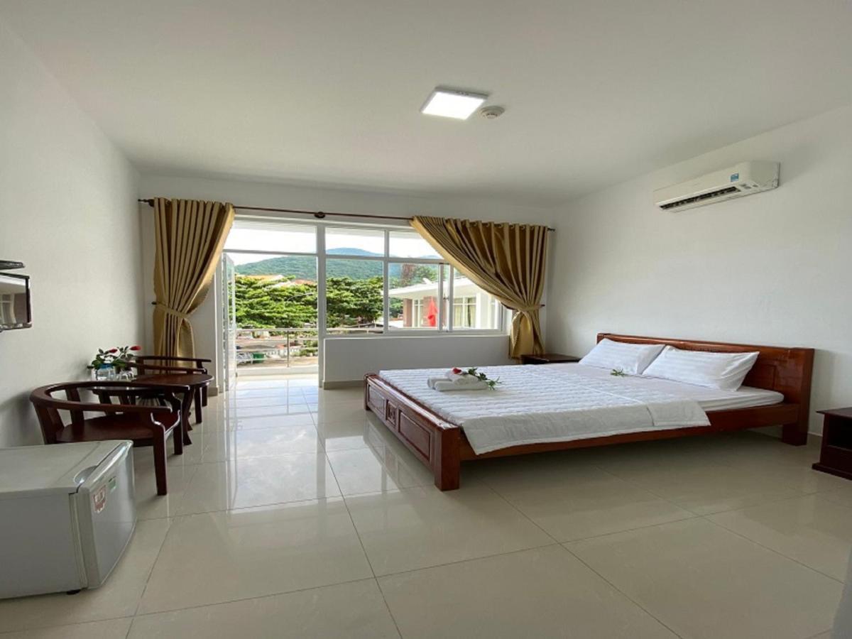 Guest house Con Dao Chi Khu Co Ong