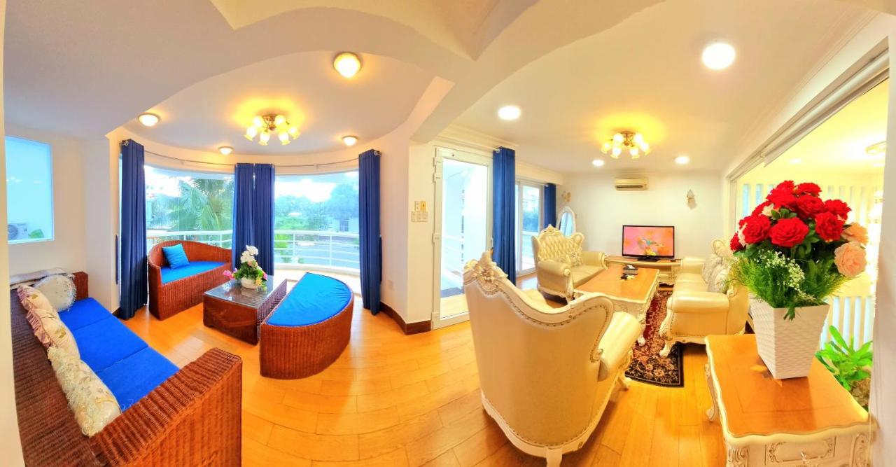 Lan Anh Villa: Oceanview Retreat With 7 Bedrooms *