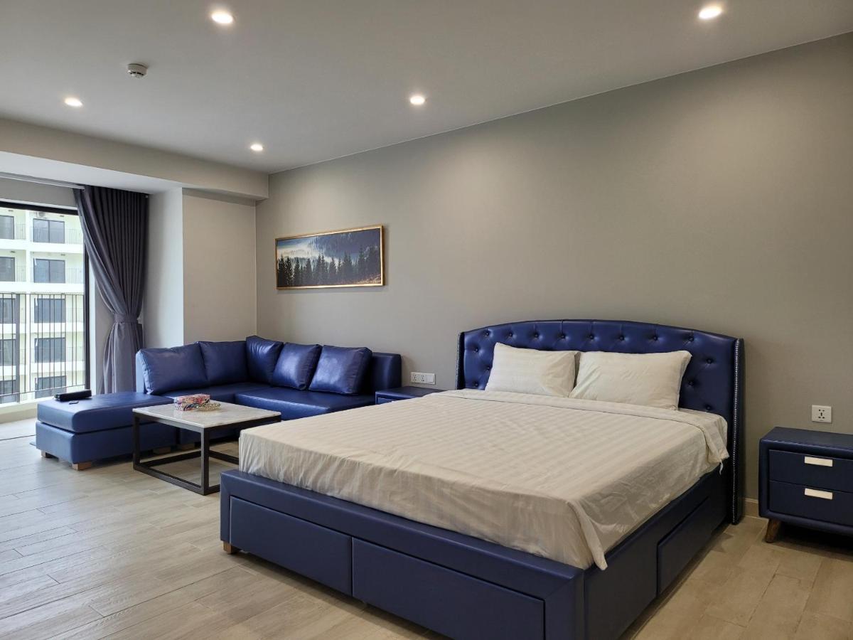 Gold Coast Luxury Apartment