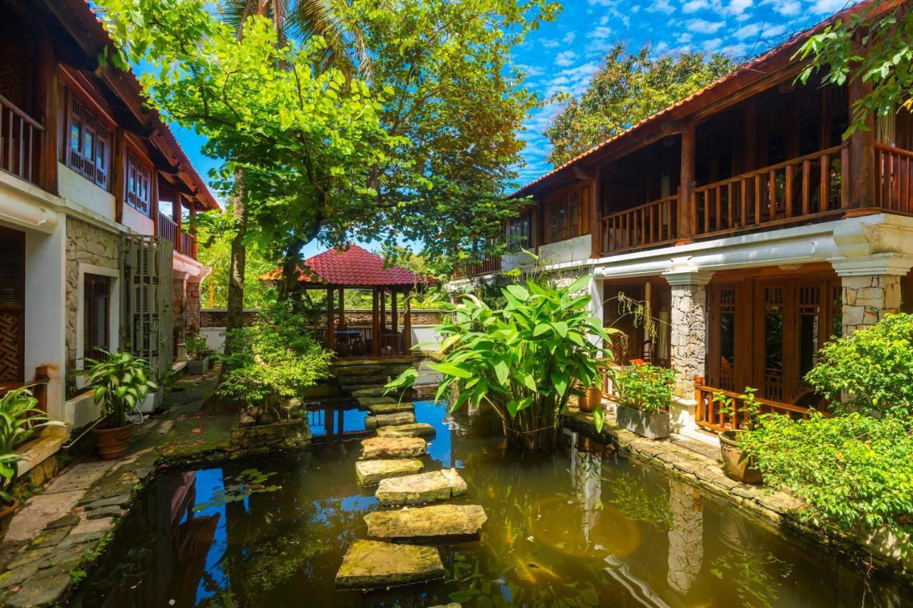 Resort Old Town 3*