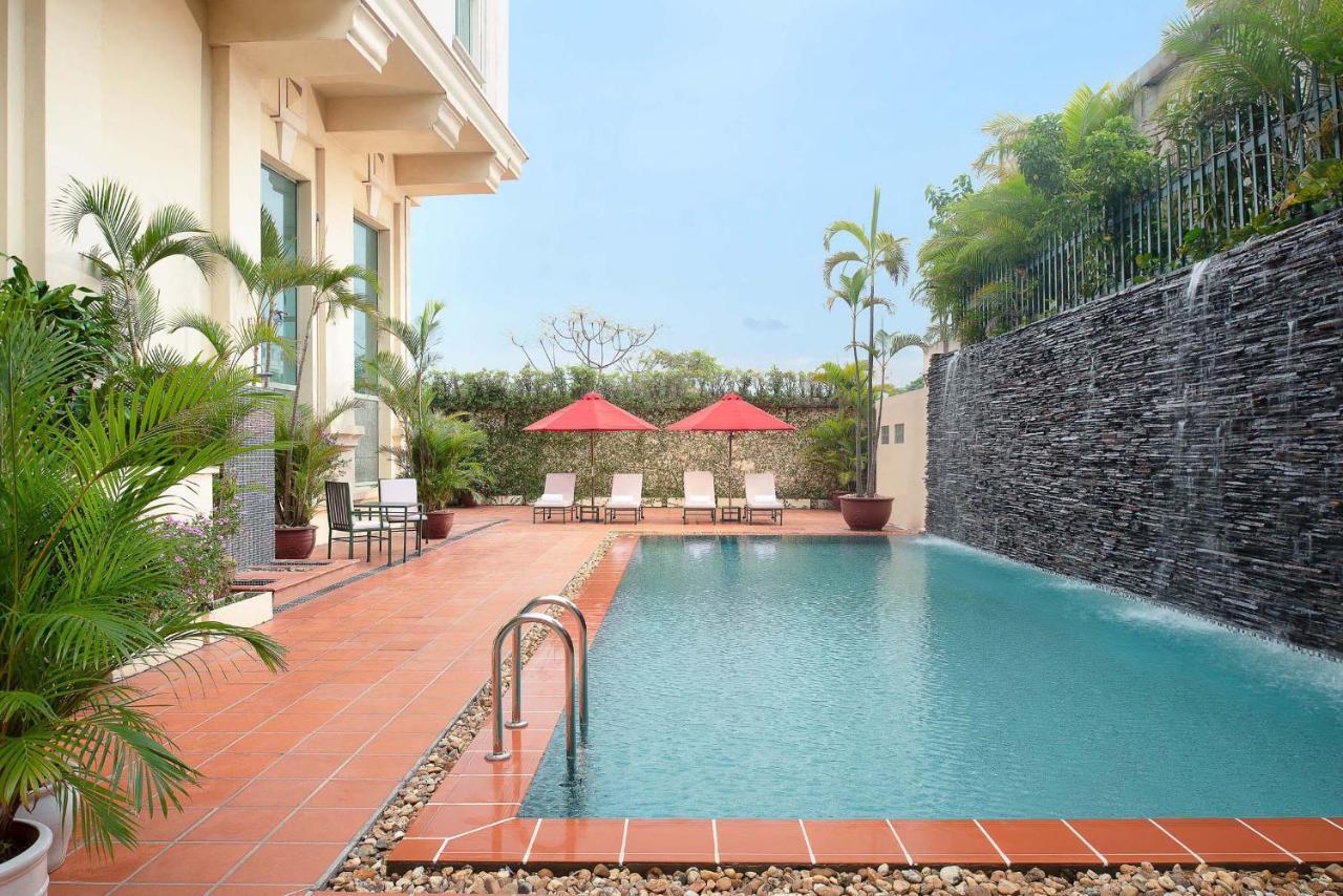 Hotel Avani Phong Harbour View Hai Phong