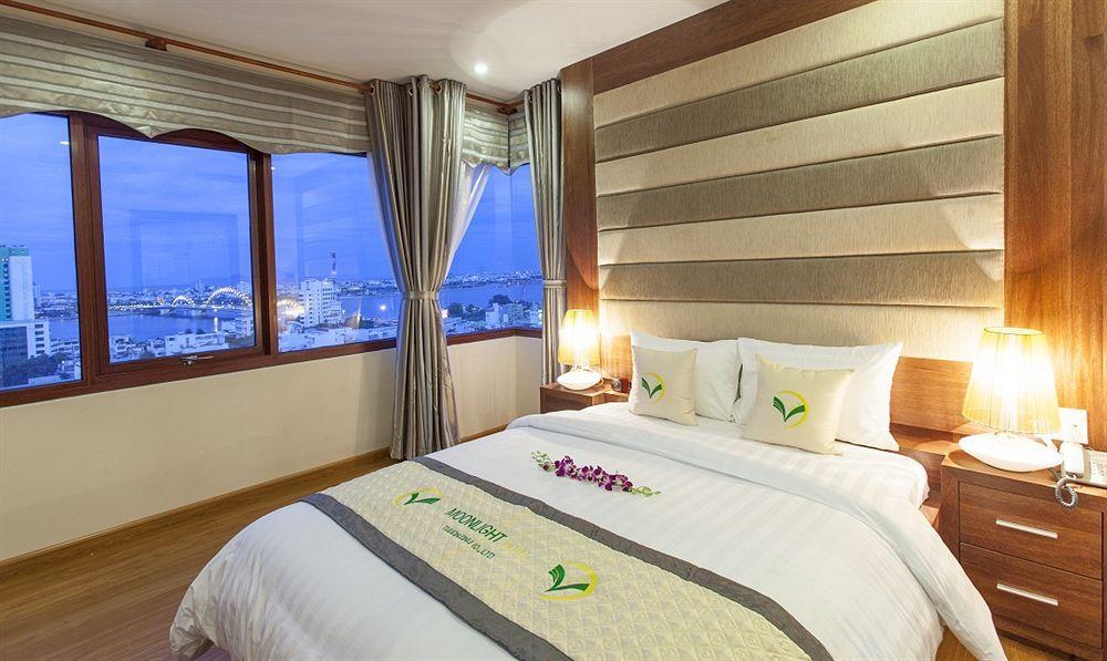 Moonlight & - Center, High Floor, Great Location & Great Views & Dragon Bridge Views Hotel 4*