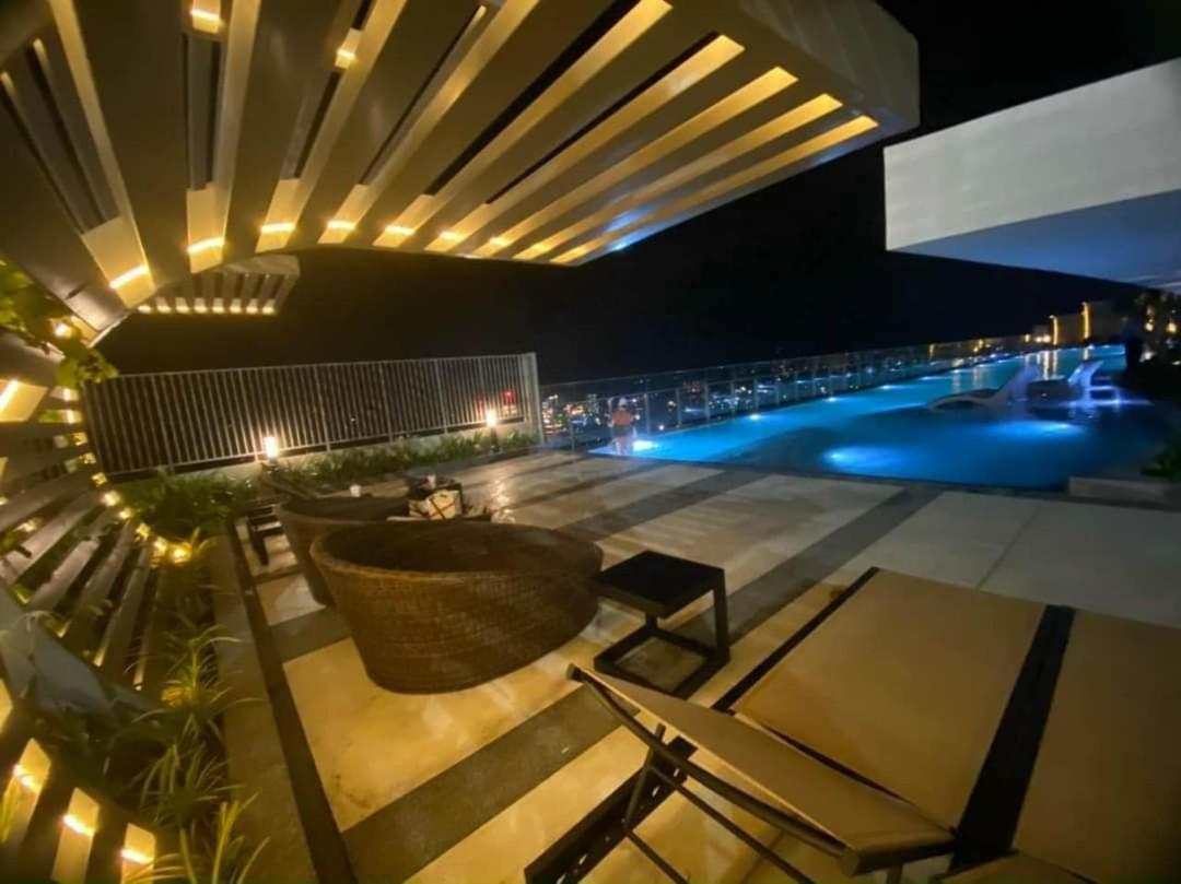 New Hotel *